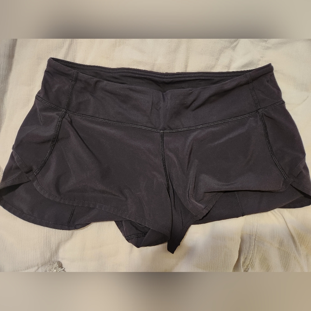 Lululemon Speed Up Short Size 8
